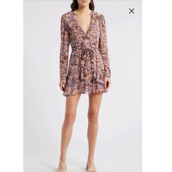 Paige Dresses & Skirts - Women’s Paige Tamera Floral Ruffle Long Sleeve
Silk Minidress in Dusty Pink SZ S